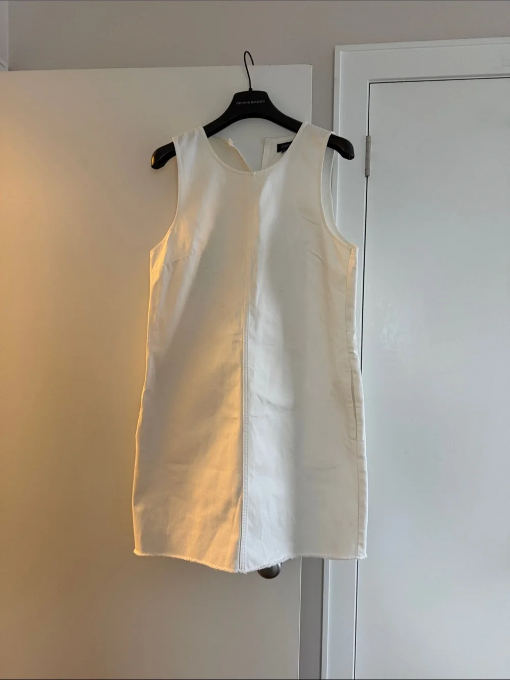 J. Crew Sleeveless Cream White Shift denim mini Dress size 12 - Picture 2 of 4